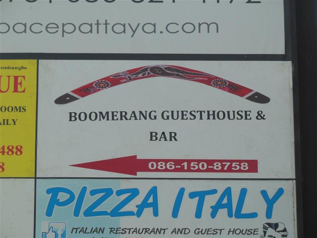 Boomerang Guesthouse And Bar Pattaya Exterior photo